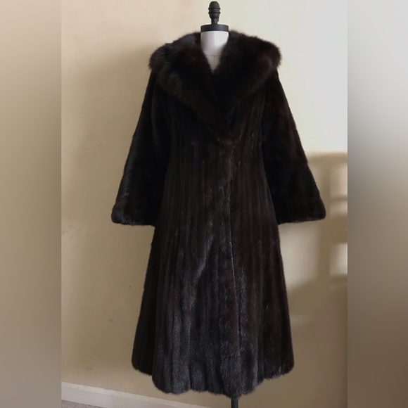 Vintage Jackets & Blazers - Vintage Genuine Mink Fur Coat